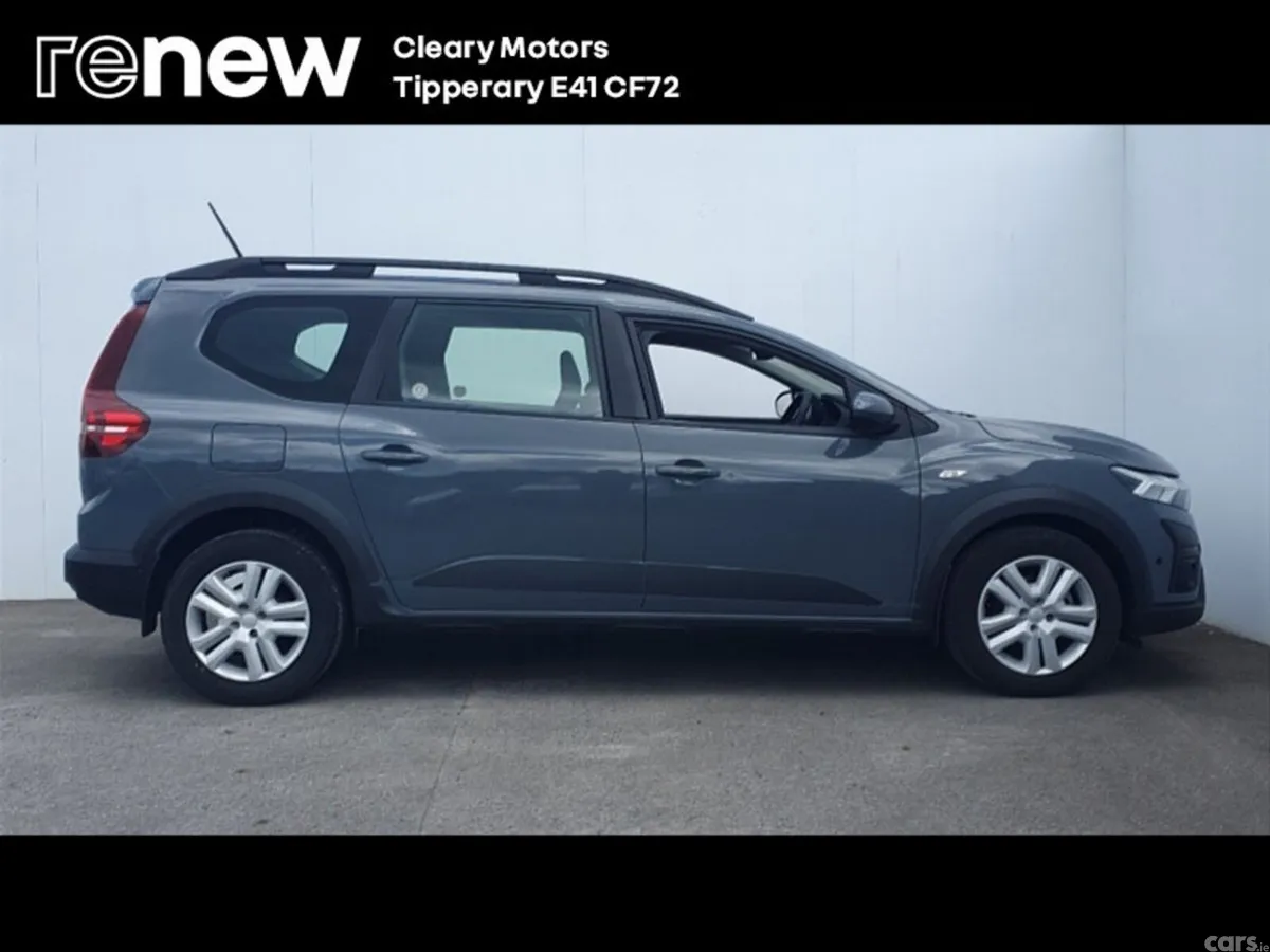 Dacia Jogger MPV, Petrol, 2024, Grey