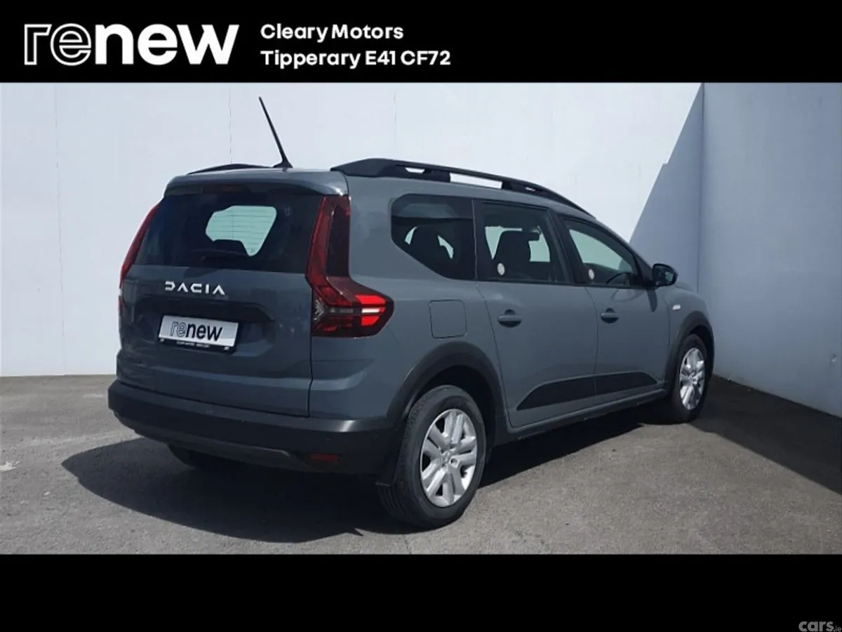 Dacia Jogger MPV, Petrol, 2024, Grey