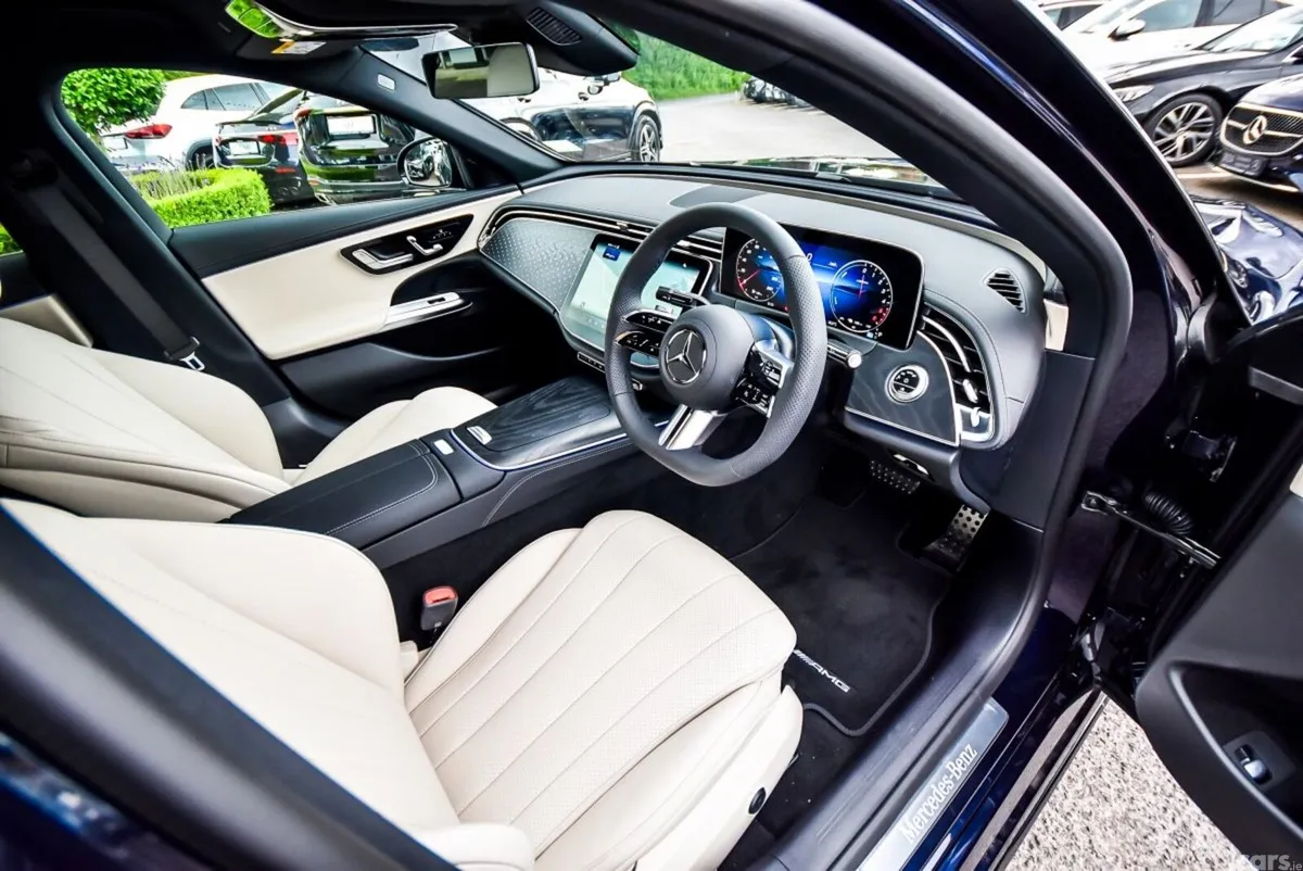 Mercedes-Benz E-Class Saloon, Diesel Plug-in Hybrid, 2026, Blue