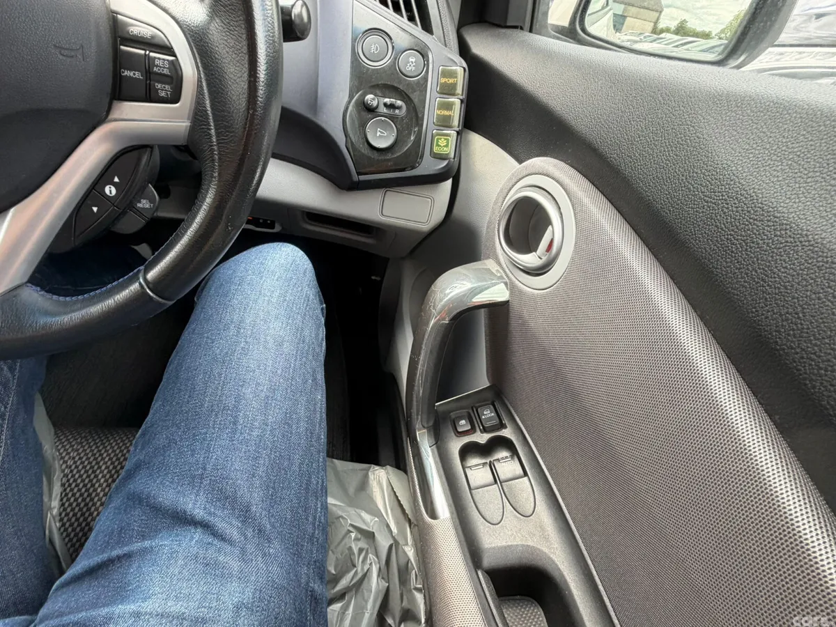 Honda CR-Z Coupe, Petrol Hybrid, 2011, White