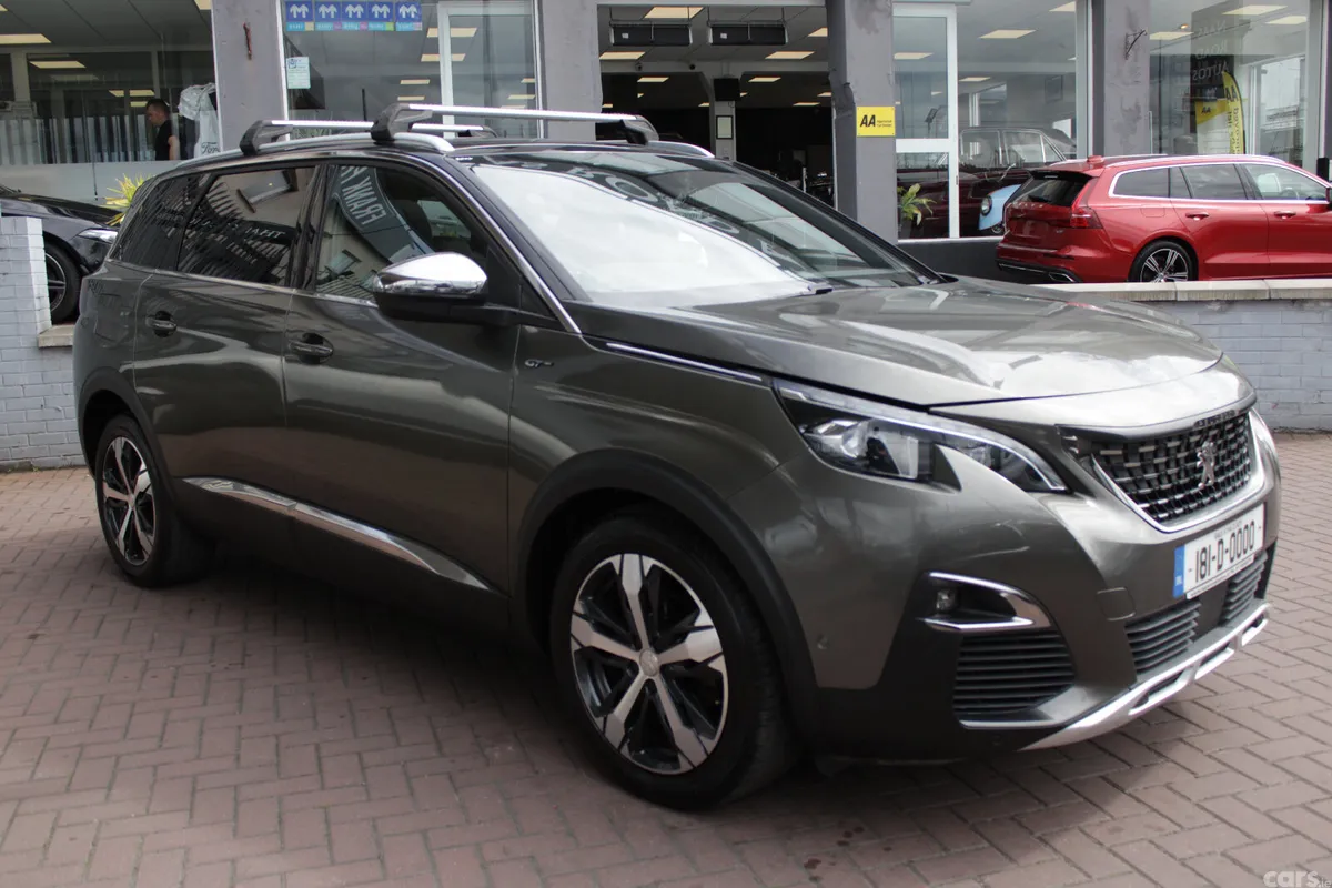 Peugeot 5008 MPV, Diesel, 2018, Grey