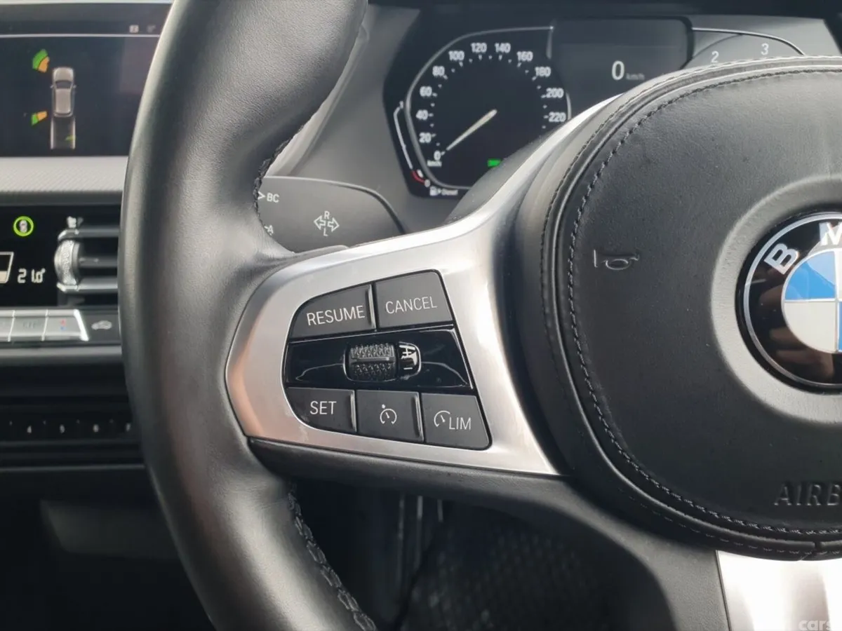 BMW 1-Series Hatchback, Diesel, 2021, Blue
