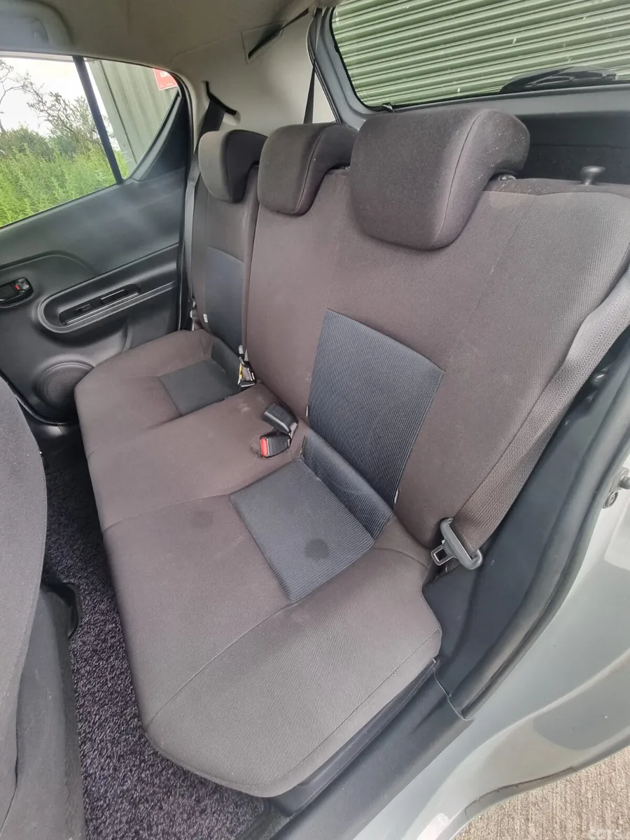 Toyota Aqua Hatchback, Petrol Hybrid, 2021, Grey