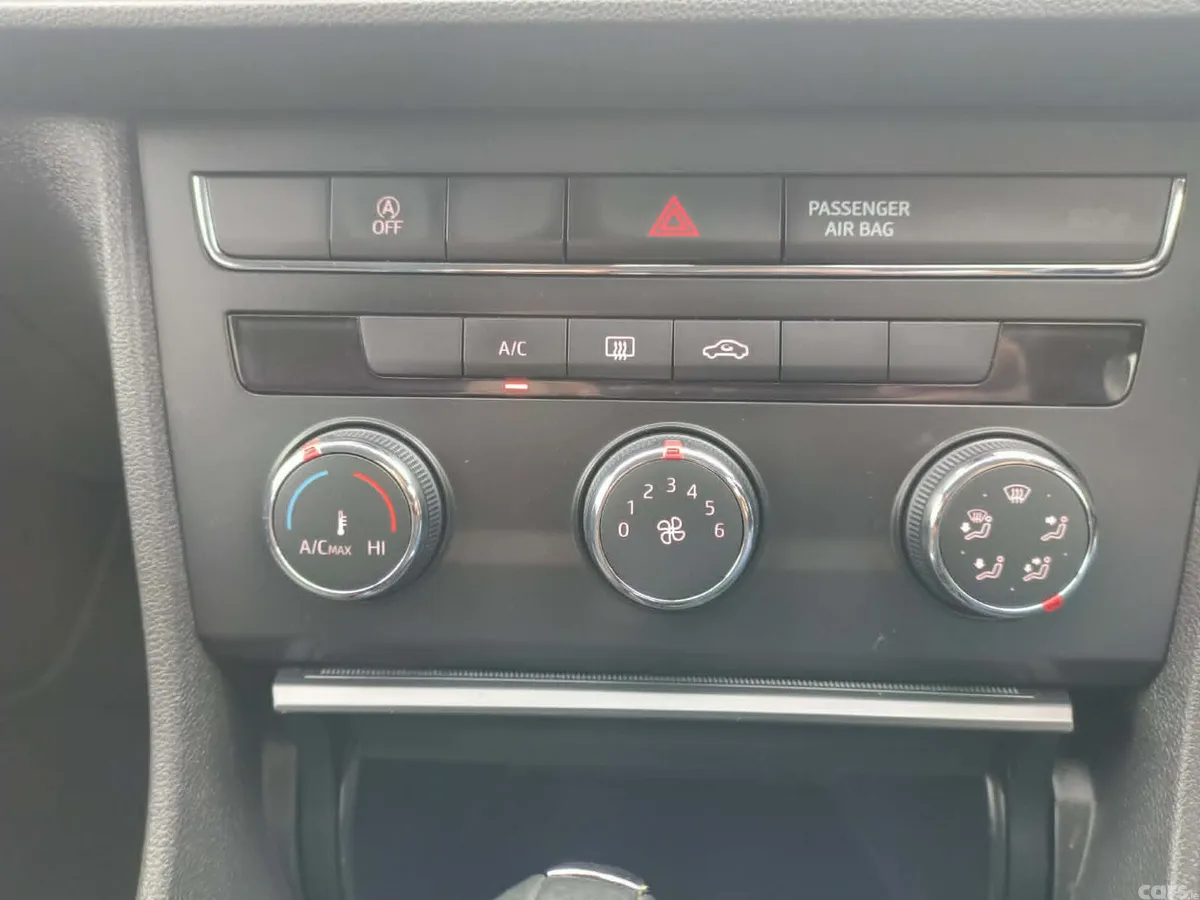 SEAT Leon Estate, Diesel, 2015, Grey