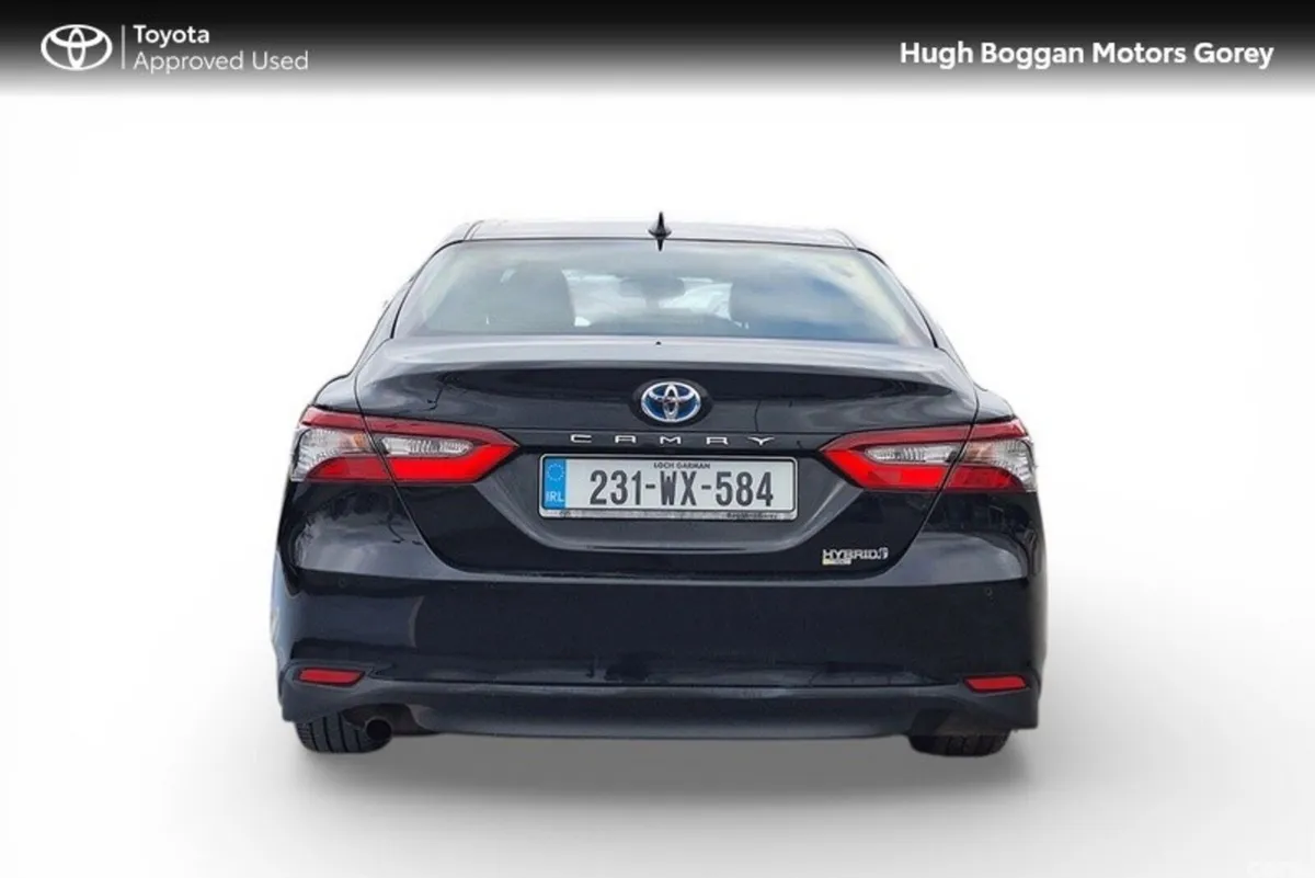 Toyota Camry Saloon, Petrol Hybrid, 2023, Black