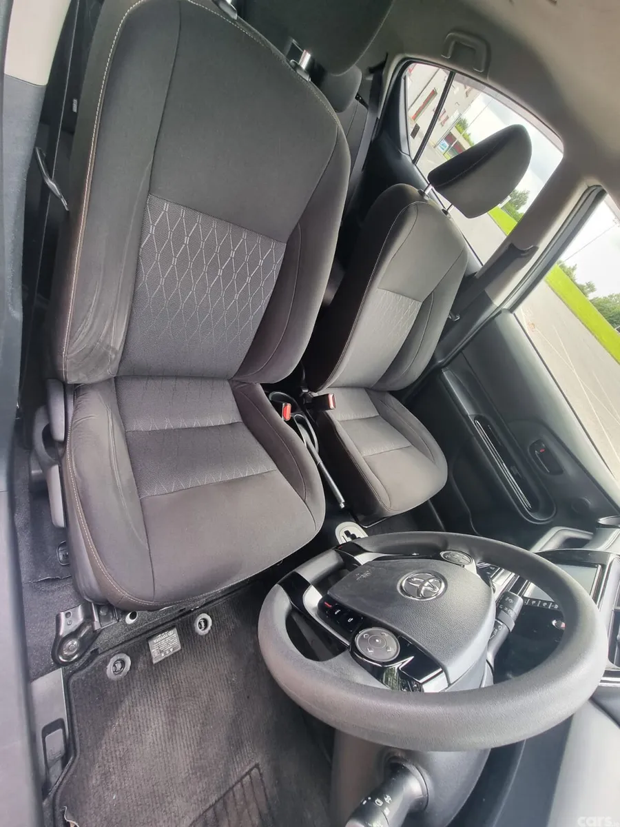 Toyota Aqua Hatchback, Petrol Hybrid, 2020, Silver