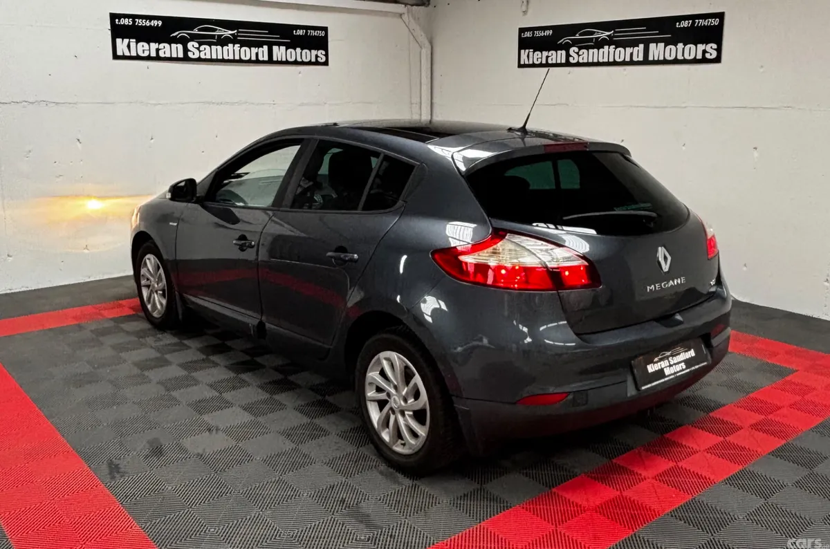 Renault Megane Hatchback, Diesel, 2015, Grey