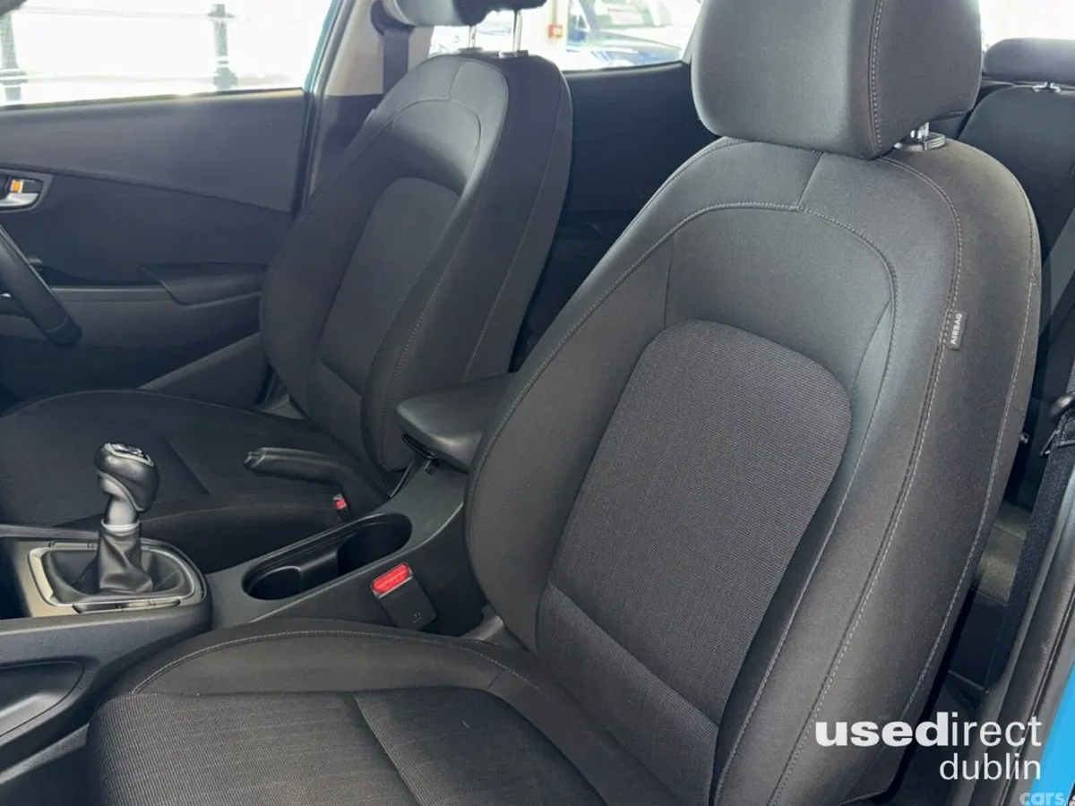 Hyundai KONA Hatchback, Petrol Hybrid, 2023, Blue