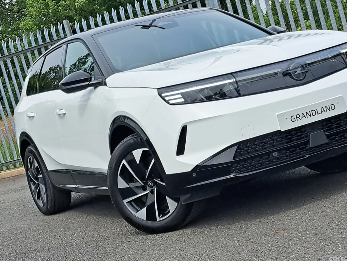 Opel Grandland SUV, Electric, 2027, White