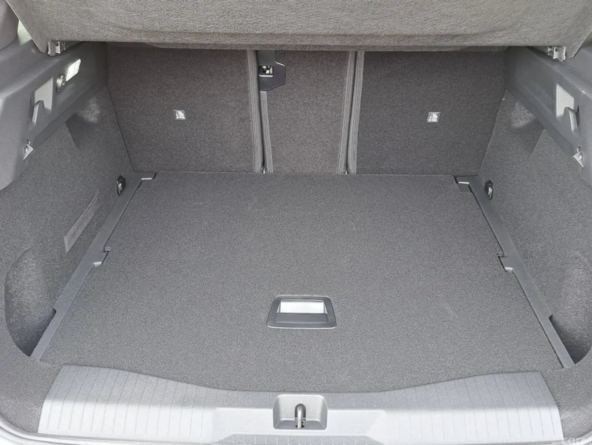 Opel Grandland SUV, Electric, 2027, White
