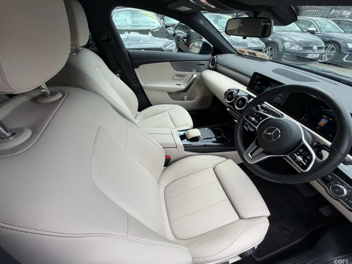 Mercedes-Benz CLA Saloon, Petrol, 2022, Blue