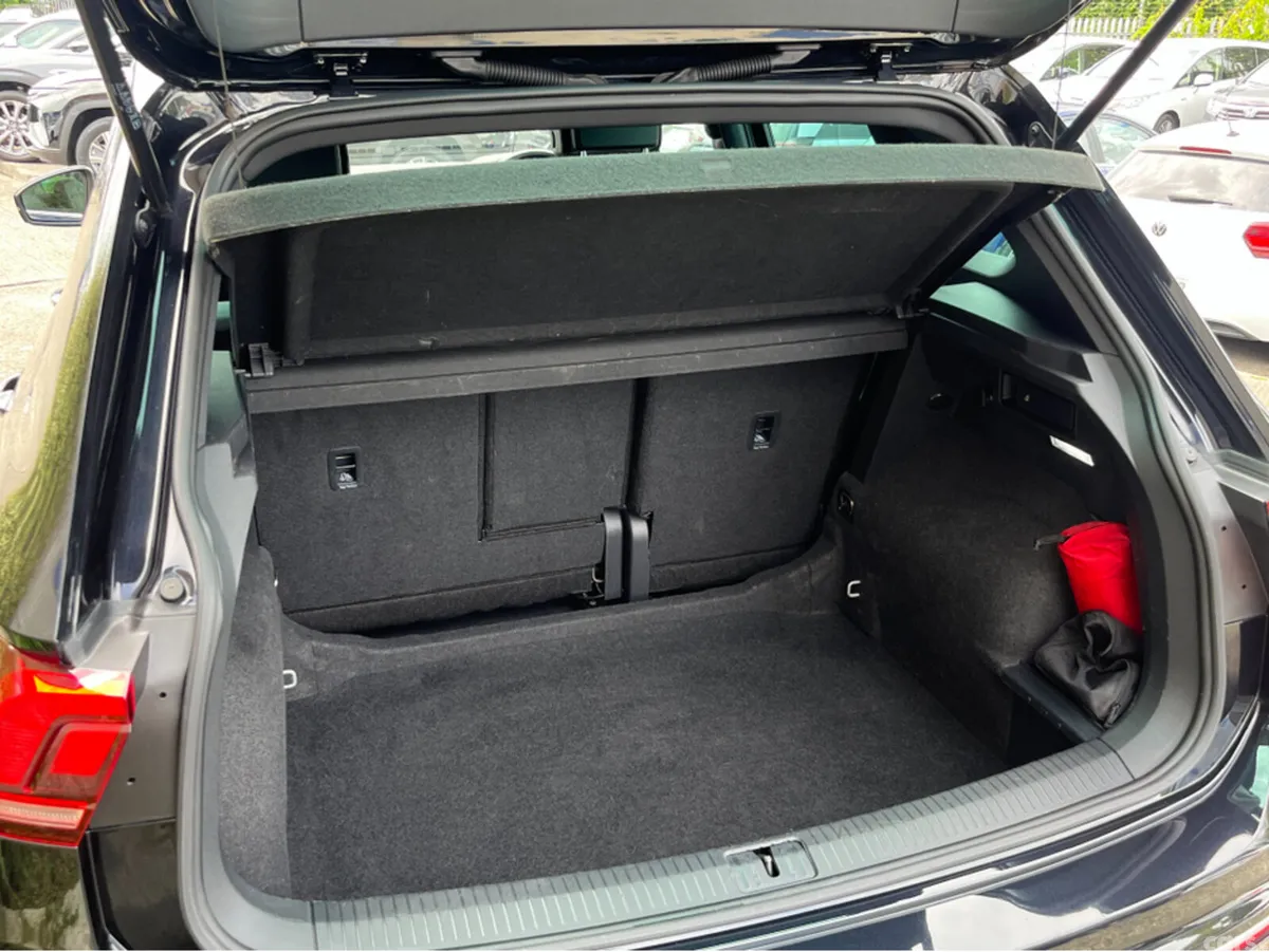 Volkswagen Tiguan SUV, Diesel, 2023, Black