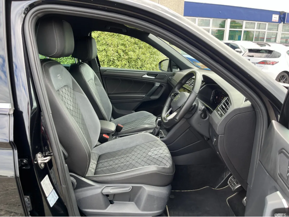 Volkswagen Tiguan SUV, Diesel, 2023, Black