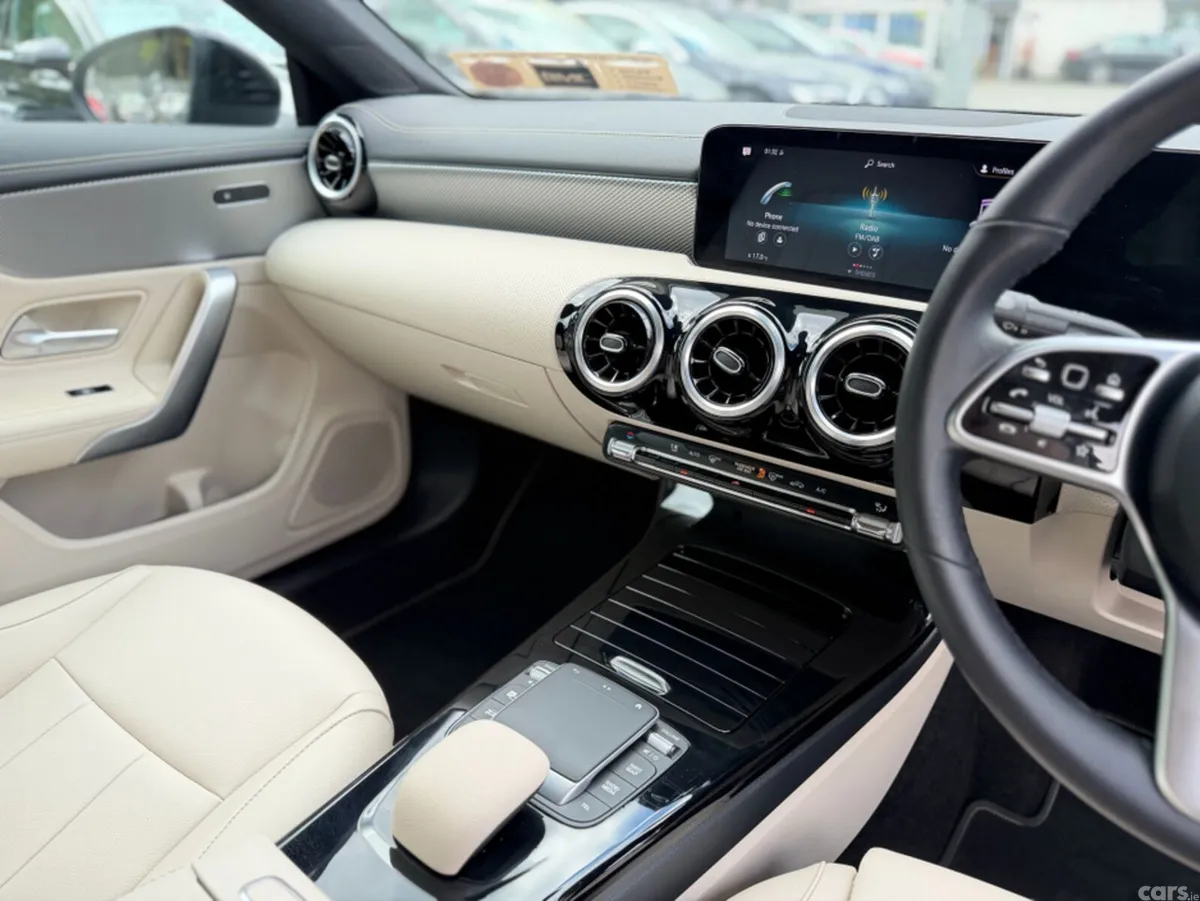Mercedes-Benz CLA Saloon, Petrol, 2022, Blue