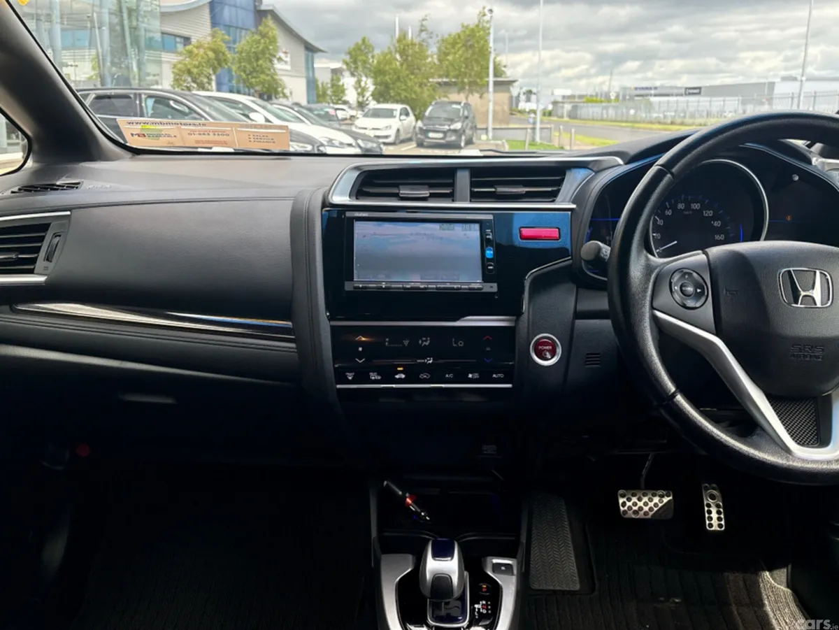 Honda Fit Hatchback, Petrol Hybrid, 2016, Blue