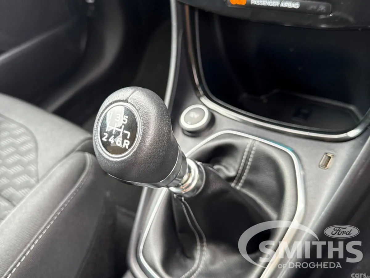 Ford Puma MPV, Petrol Hybrid, 2022, Grey