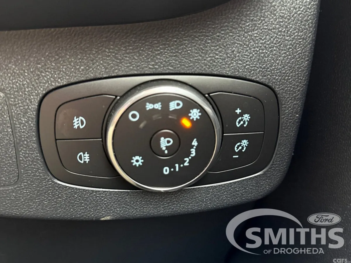 Ford Puma MPV, Petrol Hybrid, 2022, Grey