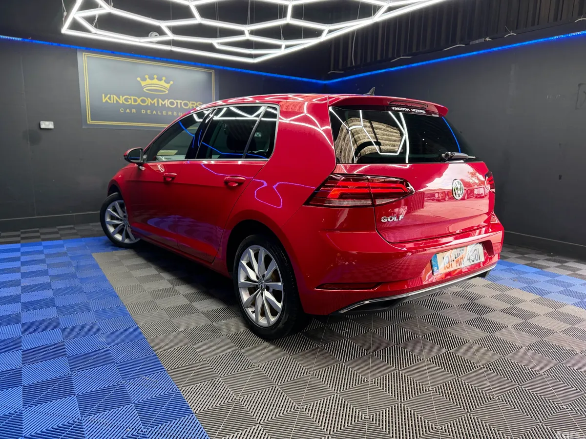 Volkswagen Golf Hatchback, Petrol, 2019, Red