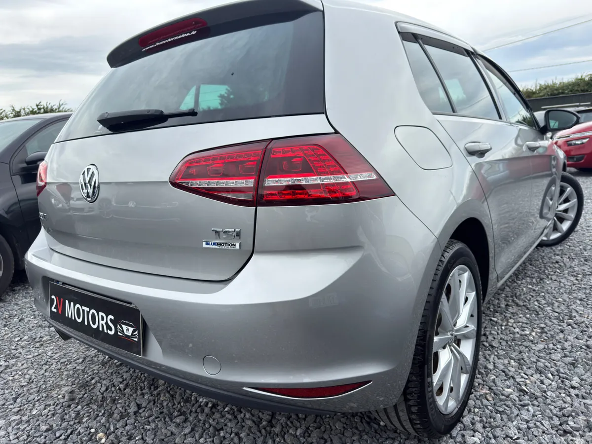 Volkswagen Golf Hatchback, Petrol, 2017, Silver