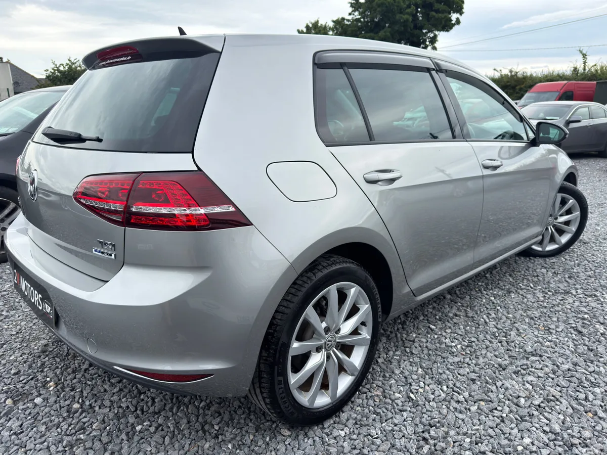Volkswagen Golf Hatchback, Petrol, 2017, Silver