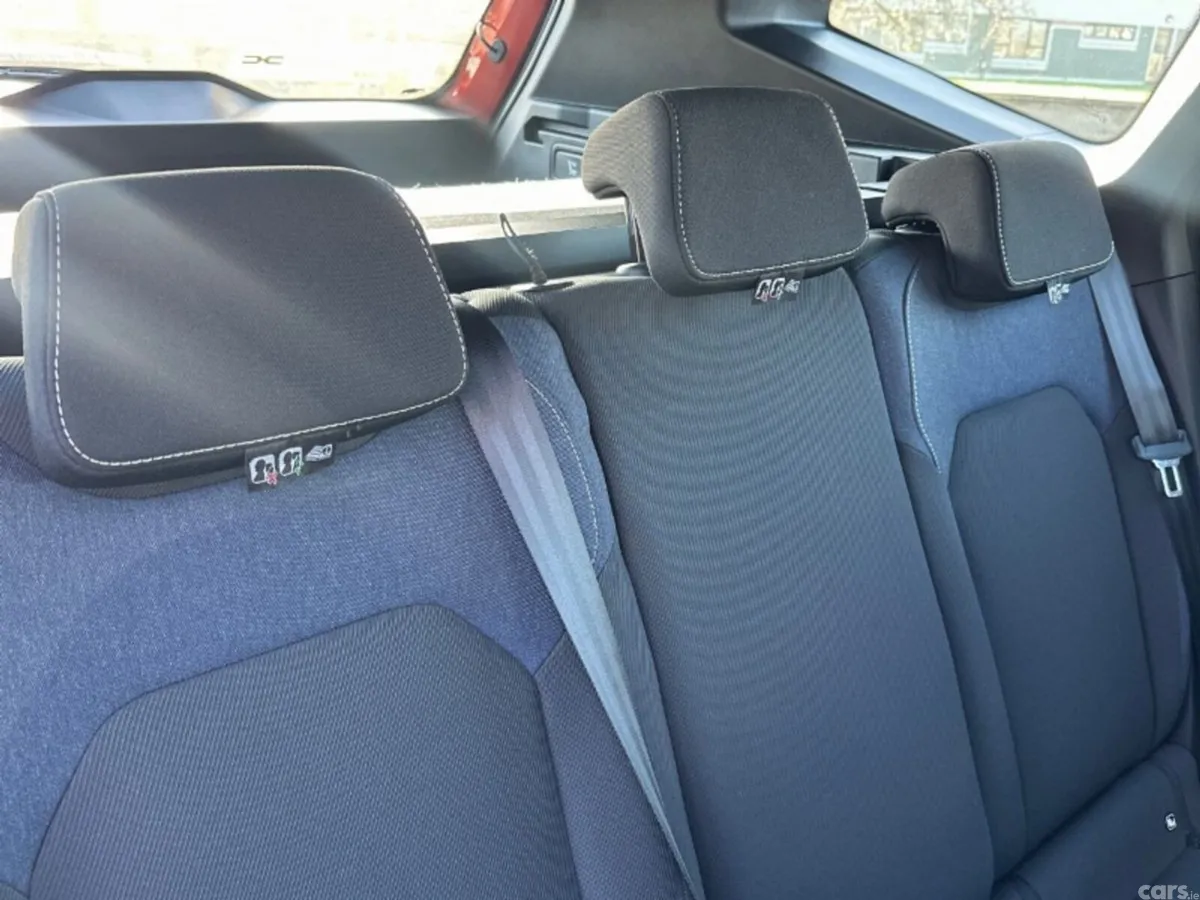 Dacia Bigster SUV, Petrol Hybrid, 2026, Orange