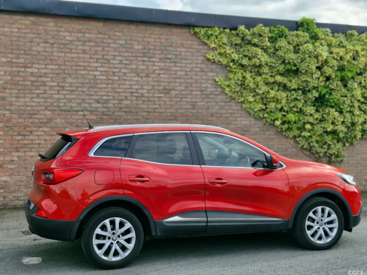 Renault Kadjar SUV, Diesel, 2016, Red