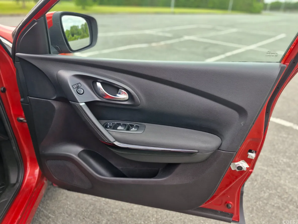 Renault Kadjar SUV, Diesel, 2016, Red