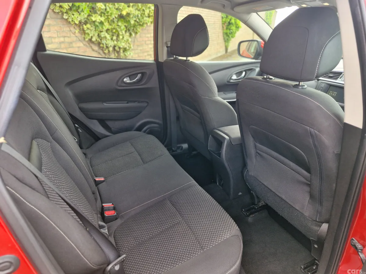 Renault Kadjar SUV, Diesel, 2016, Red