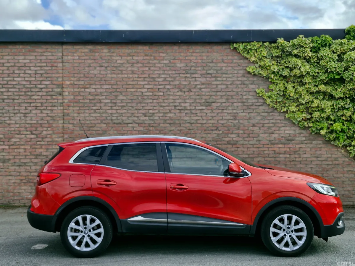 Renault Kadjar SUV, Diesel, 2016, Red