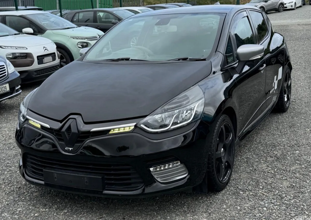 Renault Clio Hatchback, Petrol, 2015, Black