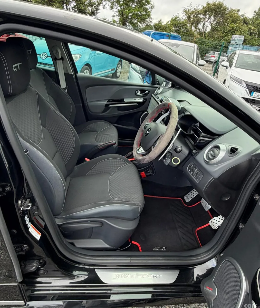 Renault Clio Hatchback, Petrol, 2015, Black