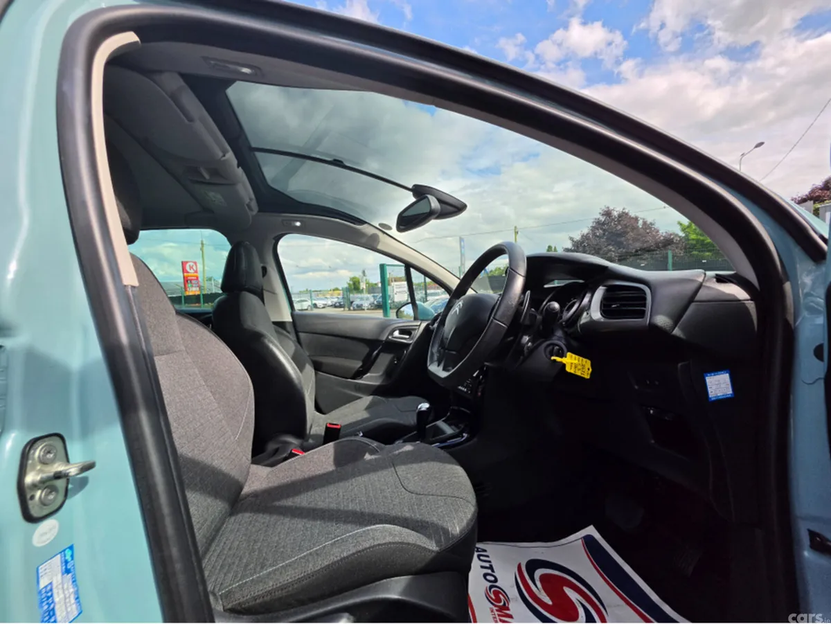 Citroen C3 Hatchback, Petrol, 2017, Blue