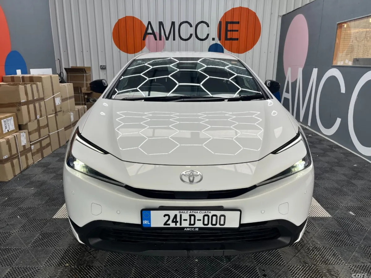 Toyota Prius Estate, Petrol, 2024, White