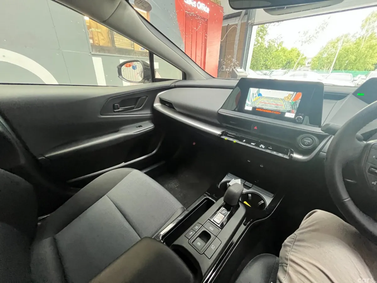 Toyota Prius Estate, Petrol, 2024, White