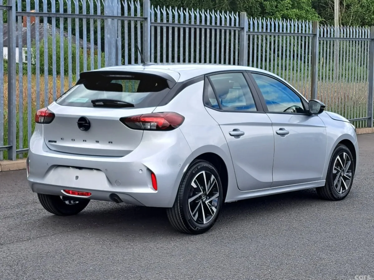 Opel Corsa Hatchback, Petrol, 2027, Silver