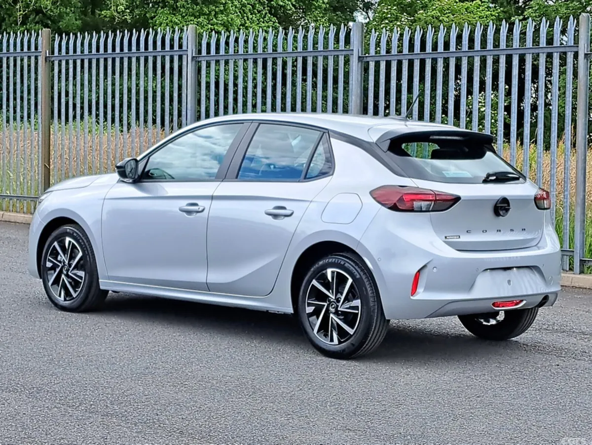 Opel Corsa Hatchback, Petrol, 2027, Silver
