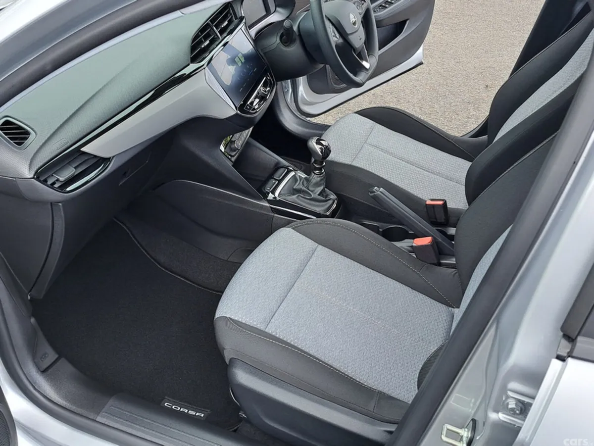 Opel Corsa Hatchback, Petrol, 2027, Silver