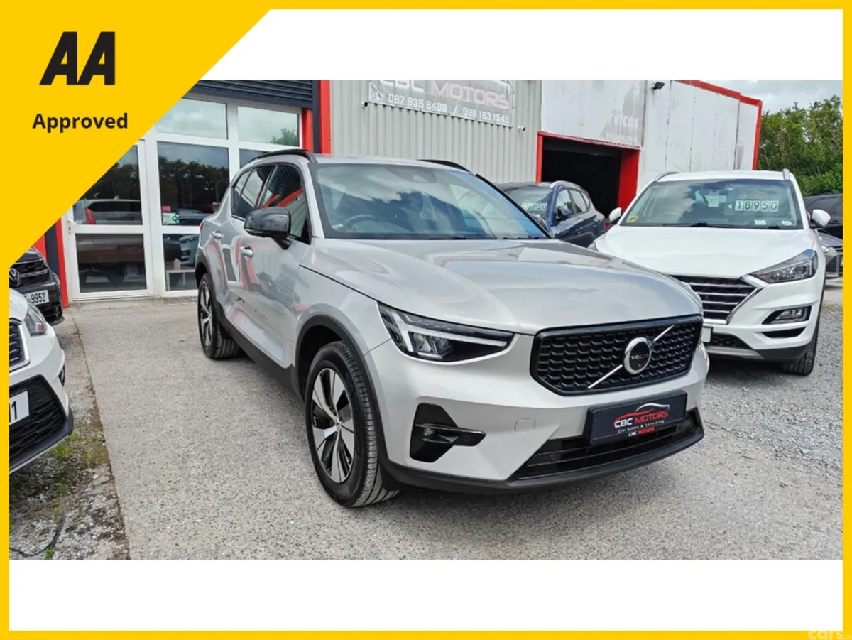 Volvo XC40 SUV, Petrol Plug-in Hybrid, 2023, Silver