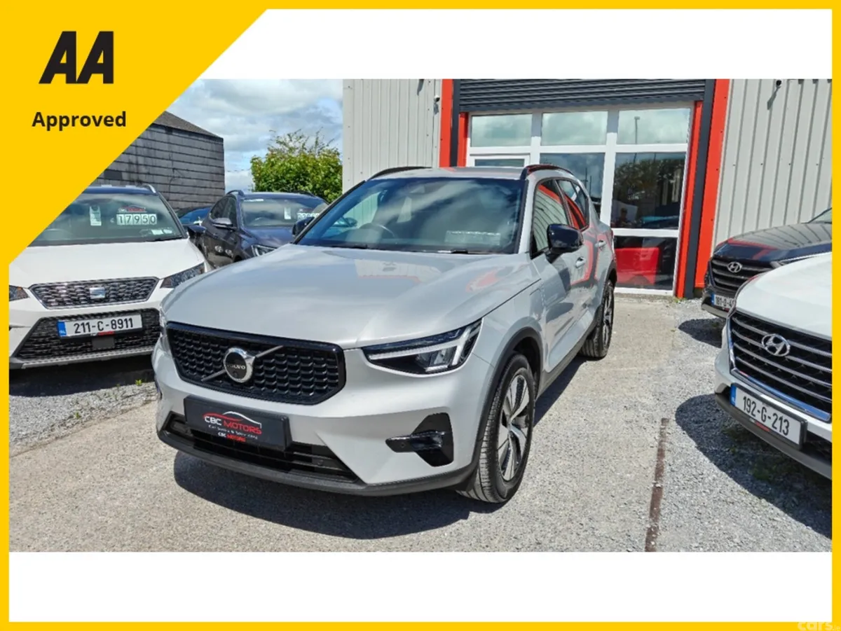 Volvo XC40 SUV, Petrol Plug-in Hybrid, 2023, Silver