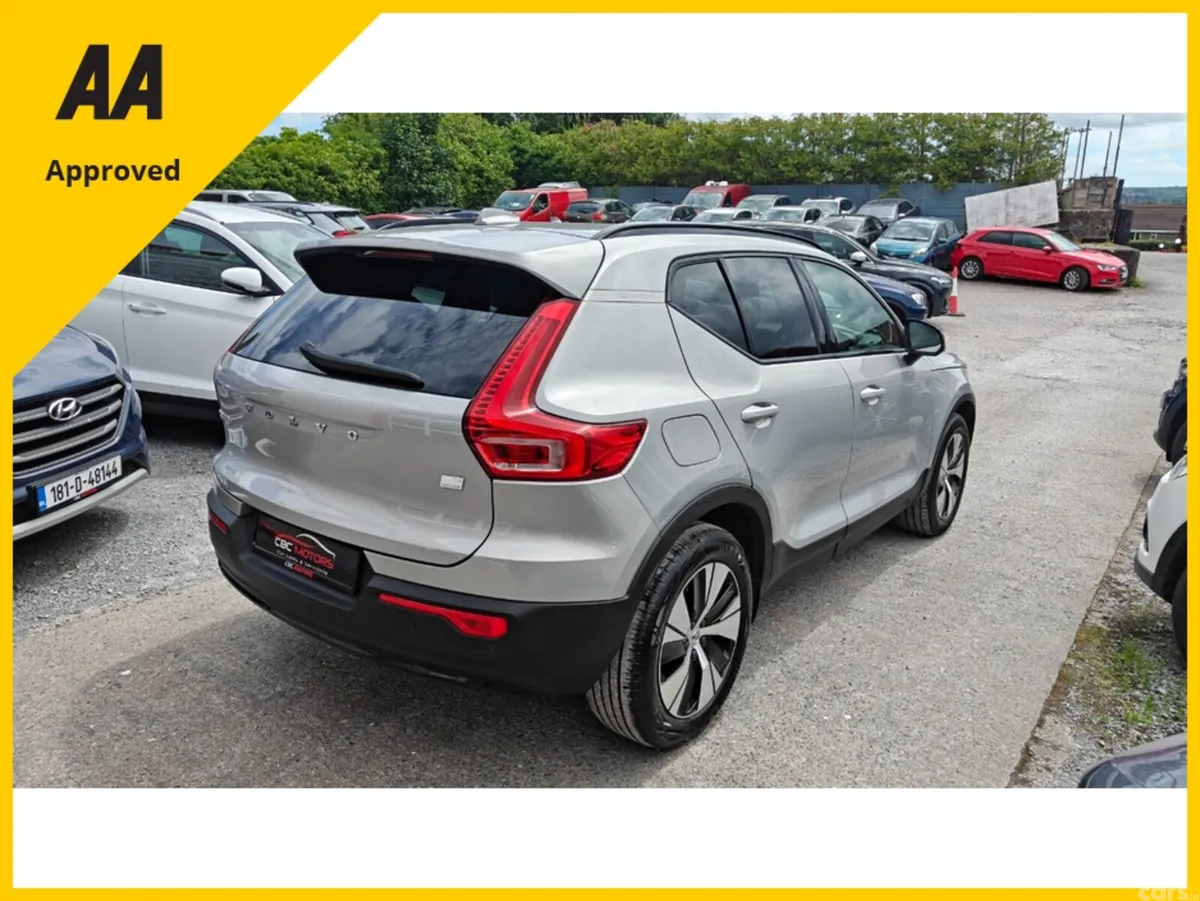 Volvo XC40 SUV, Petrol Plug-in Hybrid, 2023, Silver