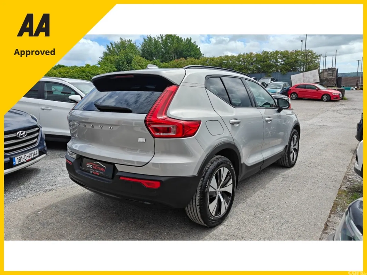 Volvo XC40 SUV, Petrol Plug-in Hybrid, 2023, Silver