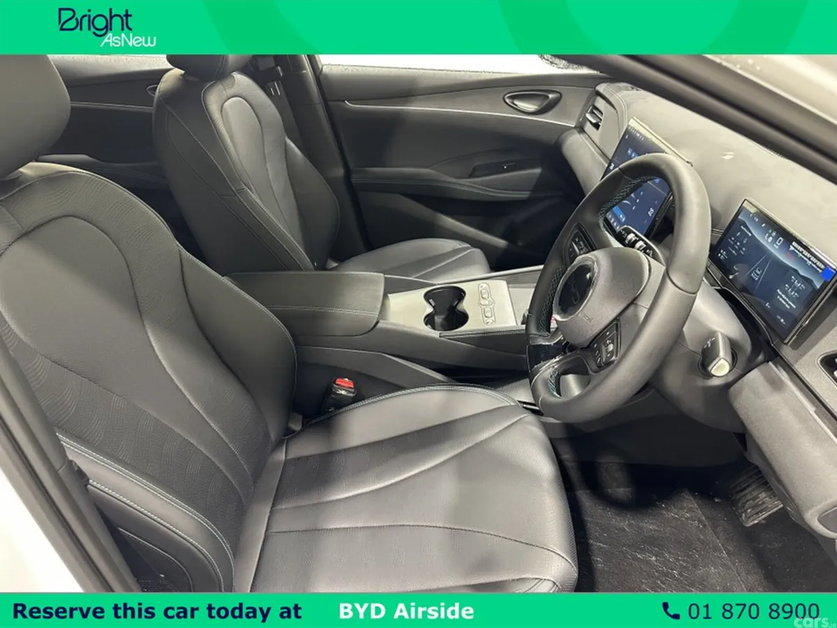 BYD SEAL Hatchback, Petrol Plug-in Hybrid, 2026, White