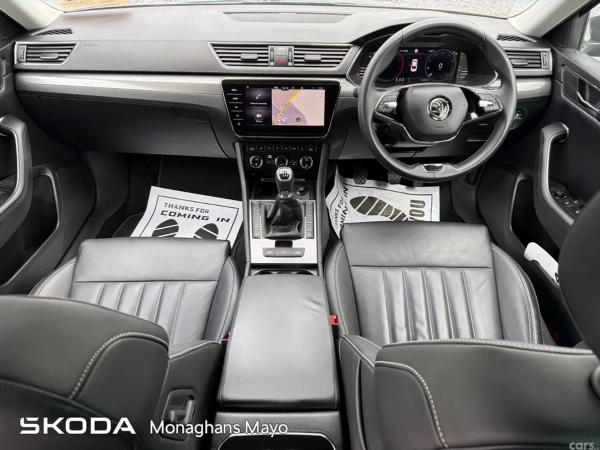 Skoda Superb Hatchback, Diesel, 2023, Grey