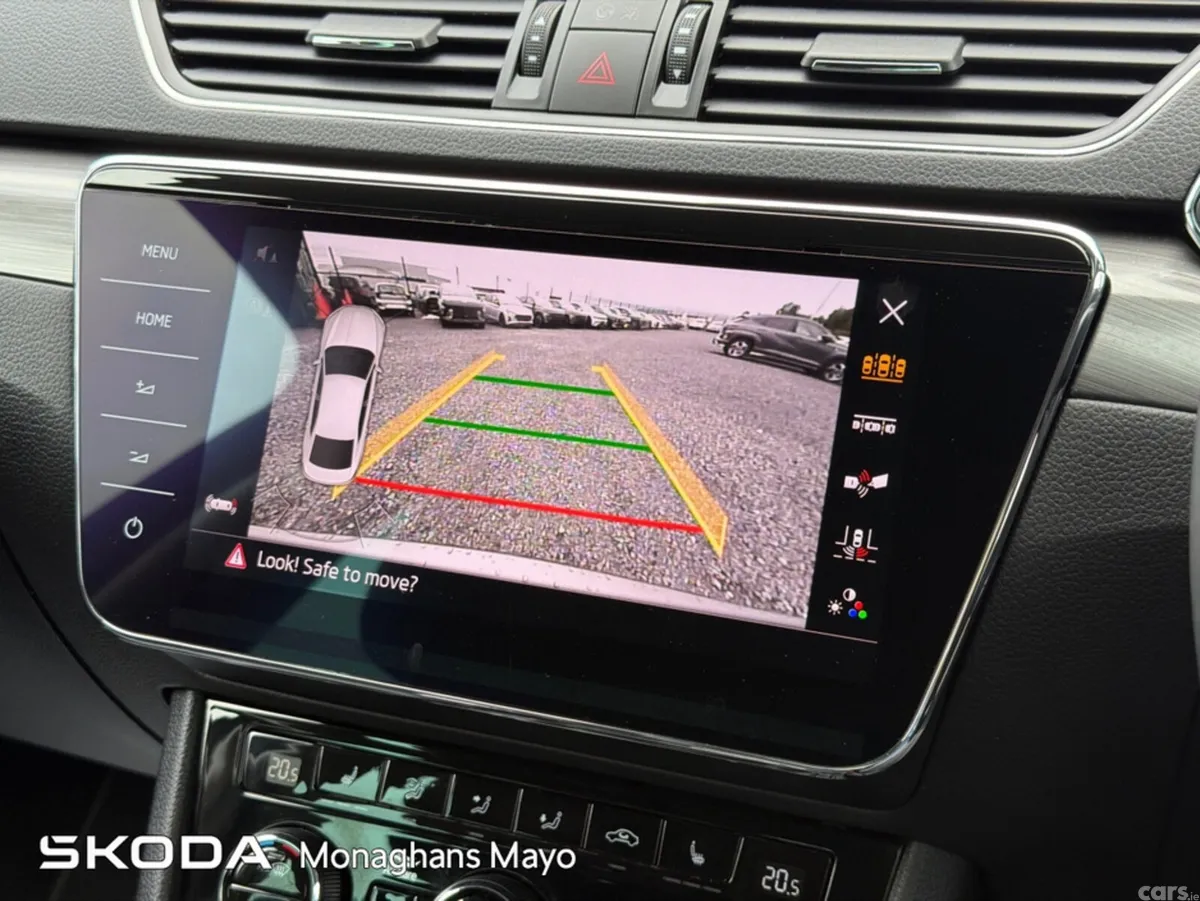 Skoda Superb Hatchback, Diesel, 2023, Grey