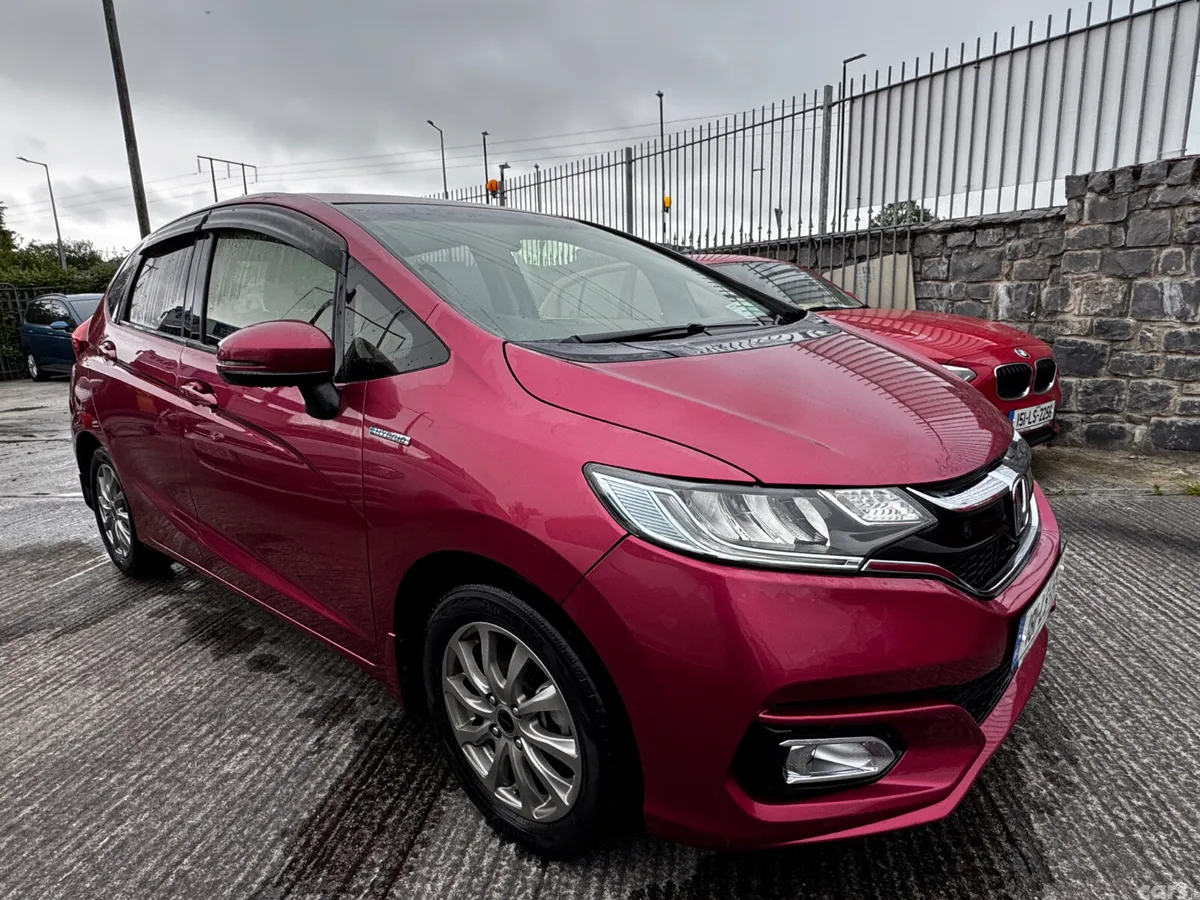 Honda Fit Hatchback, Petrol Hybrid, 2018, Red