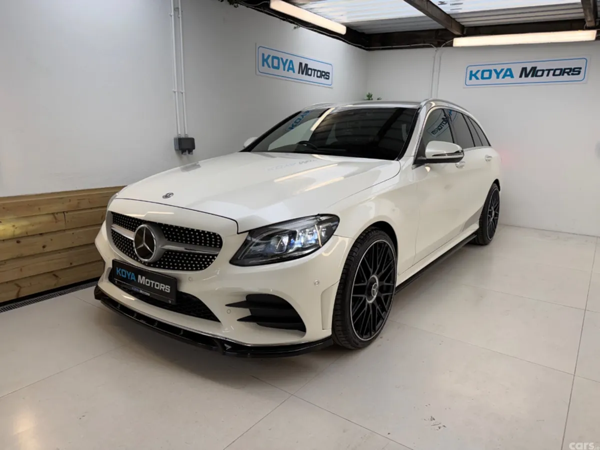 Mercedes-Benz C-Class Estate, Diesel, 2019, White