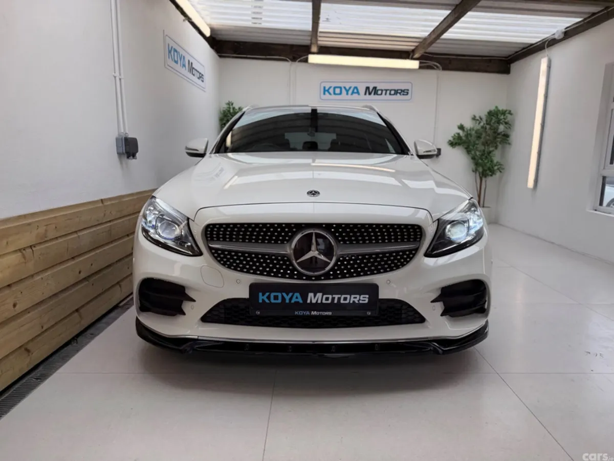 Mercedes-Benz C-Class Estate, Diesel, 2019, White