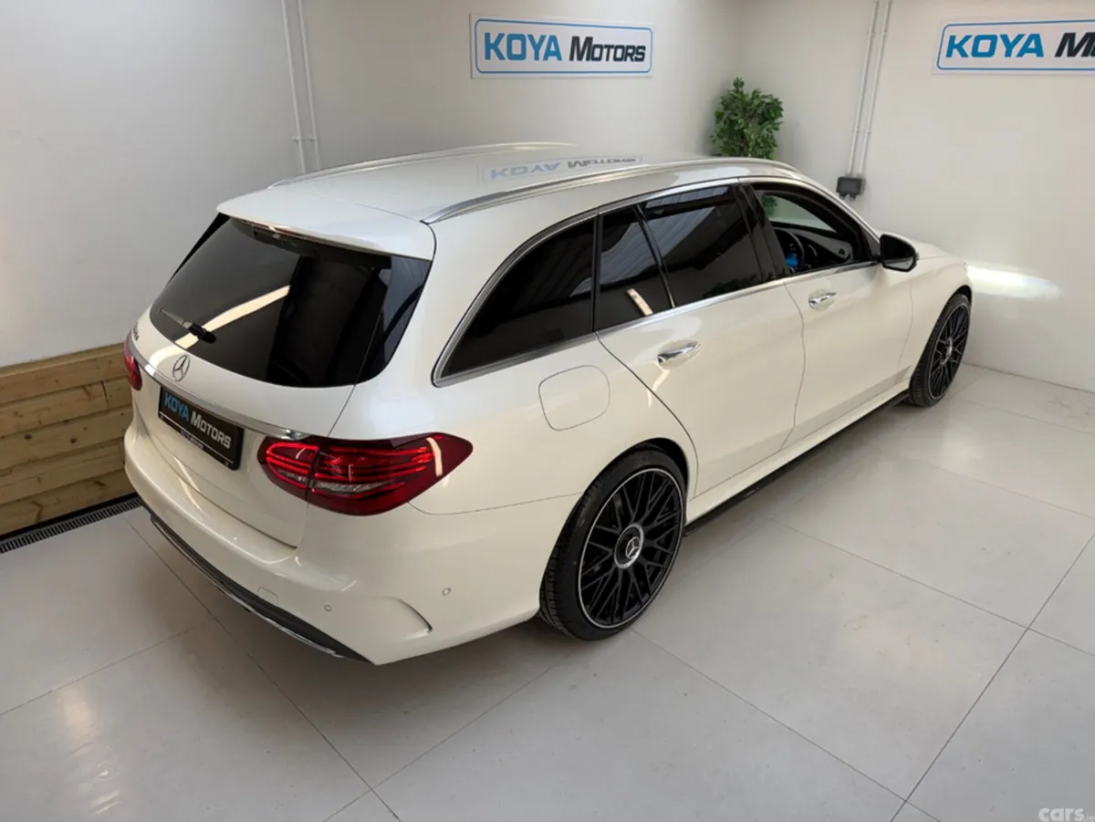 Mercedes-Benz C-Class Estate, Diesel, 2019, White