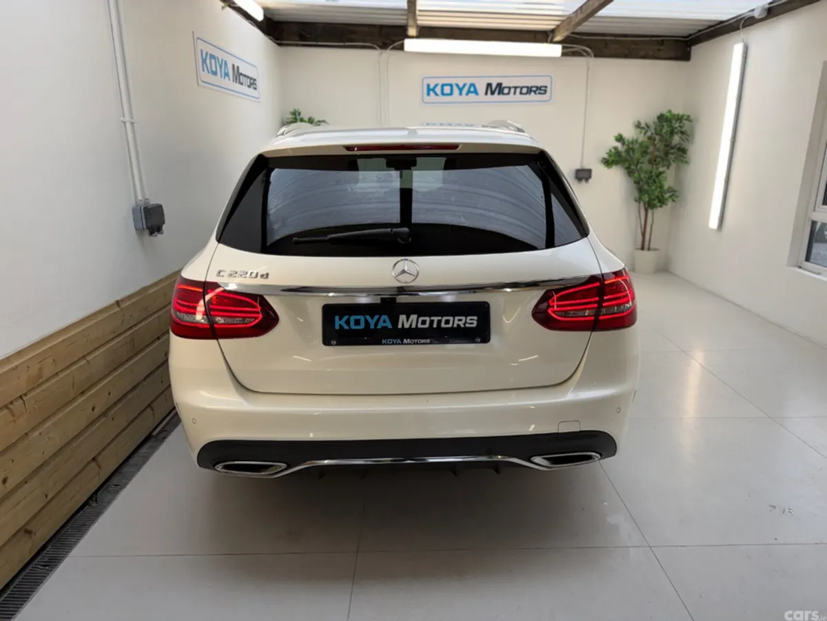 Mercedes-Benz C-Class Estate, Diesel, 2019, White