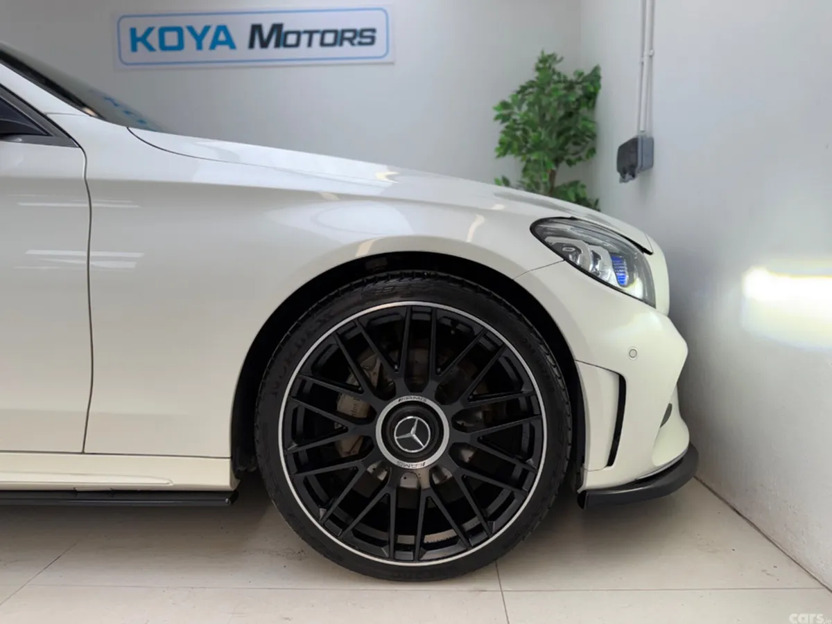 Mercedes-Benz C-Class Estate, Diesel, 2019, White